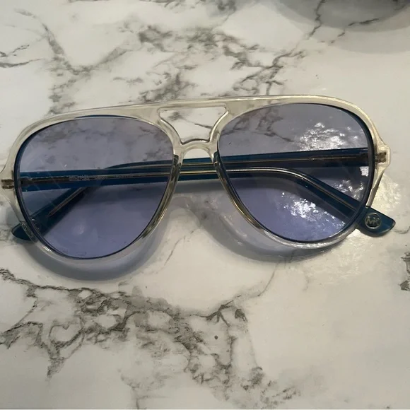 Michael Kors blue tint shades Michael Kors MK5007 Hvar L (59 - 14) with Blue lenses and  main image 3
